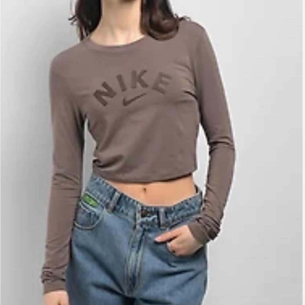 Nike Women's Brown Long Sleeve Crop Top